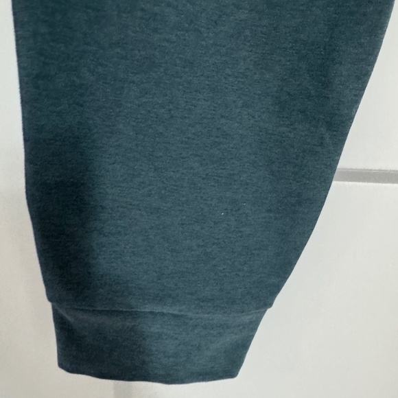 Beyond Yoga - Beyond the Bump Maternity Midi Jogger Medium - Picture 4 of 5